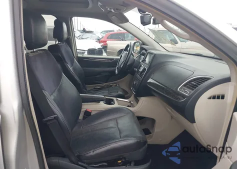 2011 Chrysler Town & Country Limited из США, поврежденный, VIN 2A4RR6DGXBR624477